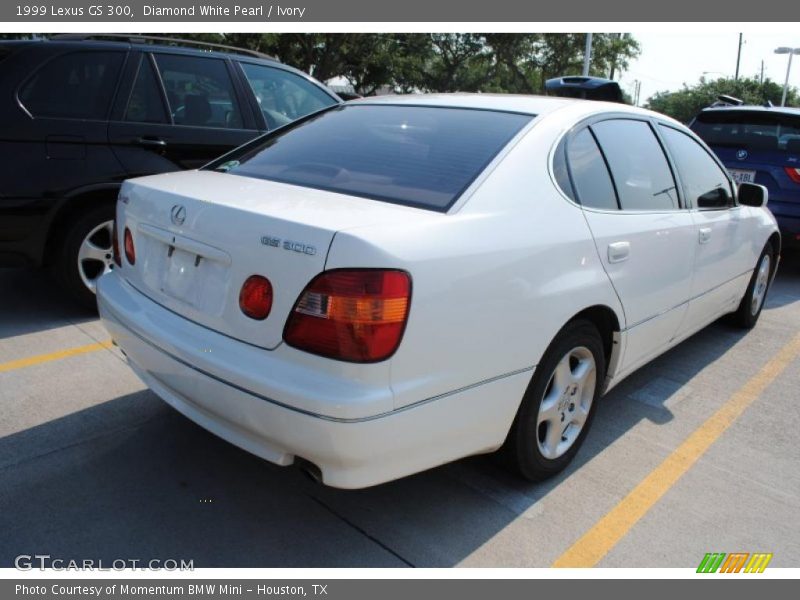 Diamond White Pearl / Ivory 1999 Lexus GS 300