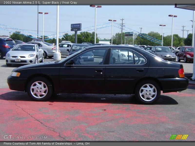 Super Black / Frost Gray 2002 Nissan Altima 2.5 S