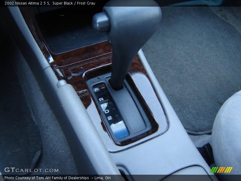 Super Black / Frost Gray 2002 Nissan Altima 2.5 S