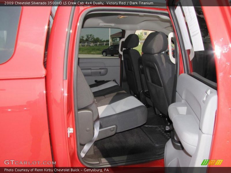 Victory Red / Dark Titanium 2009 Chevrolet Silverado 3500HD LS Crew Cab 4x4 Dually