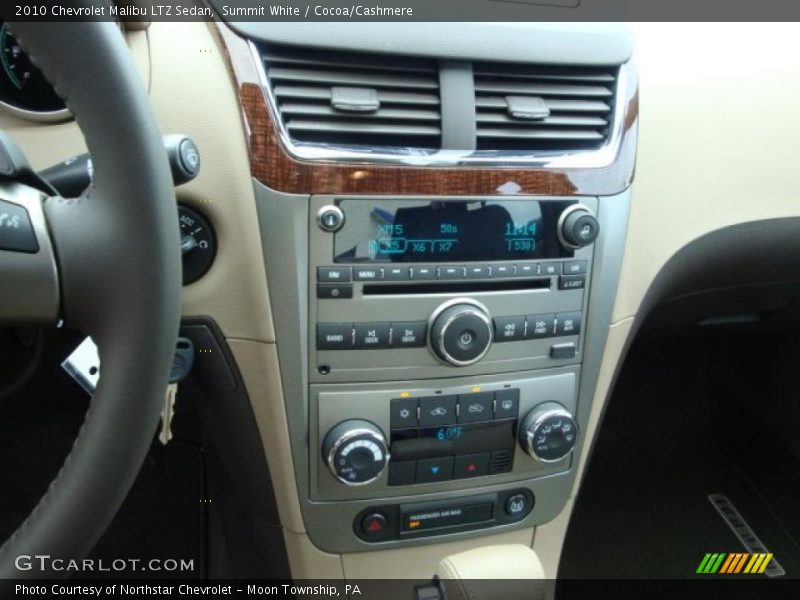 Summit White / Cocoa/Cashmere 2010 Chevrolet Malibu LTZ Sedan