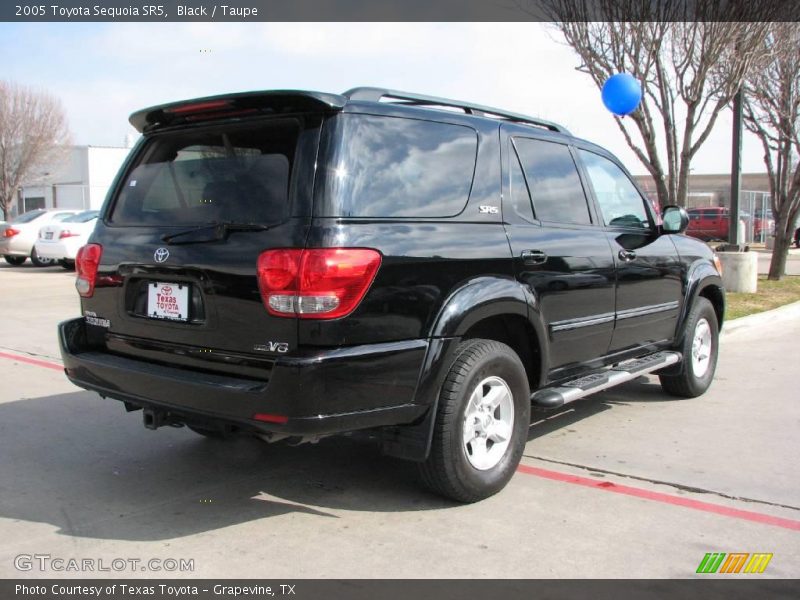 Black / Taupe 2005 Toyota Sequoia SR5