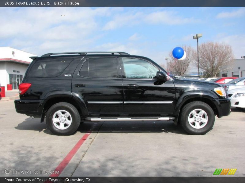 Black / Taupe 2005 Toyota Sequoia SR5