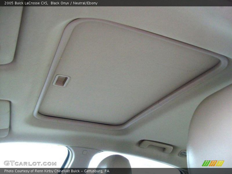 Black Onyx / Neutral/Ebony 2005 Buick LaCrosse CXS