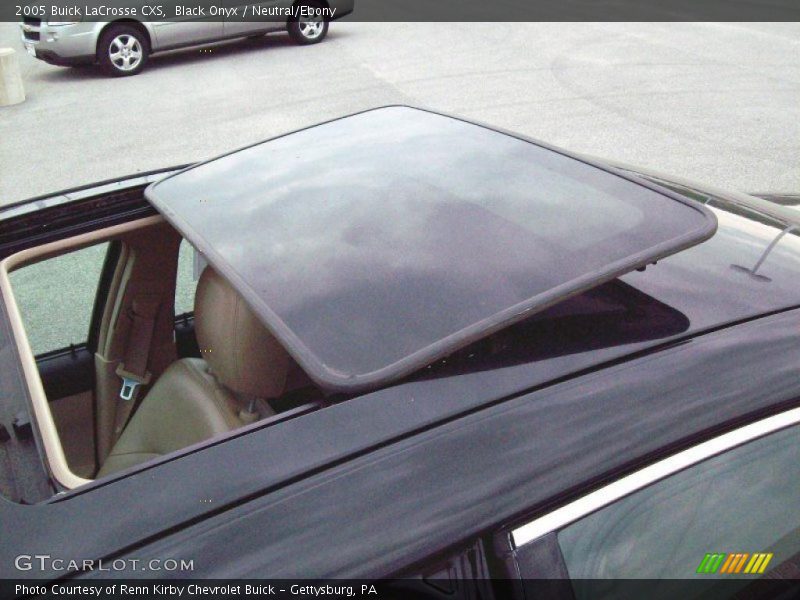 Black Onyx / Neutral/Ebony 2005 Buick LaCrosse CXS