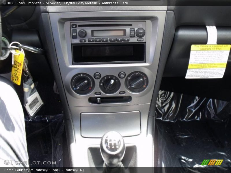 Crystal Gray Metallic / Anthracite Black 2007 Subaru Impreza 2.5i Sedan