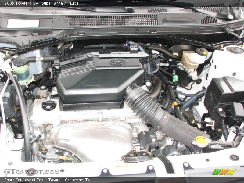 Super White / Taupe 2005 Toyota RAV4