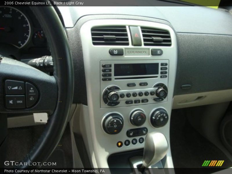 Black / Light Gray 2006 Chevrolet Equinox LT