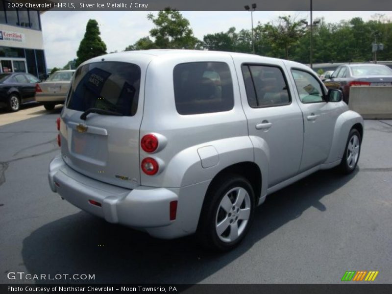 Silver Ice Metallic / Gray 2009 Chevrolet HHR LS