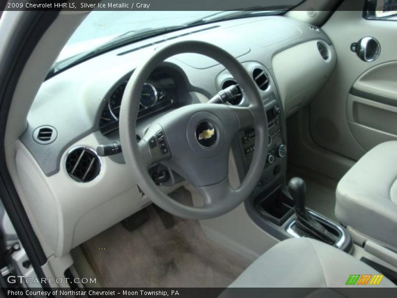 Silver Ice Metallic / Gray 2009 Chevrolet HHR LS