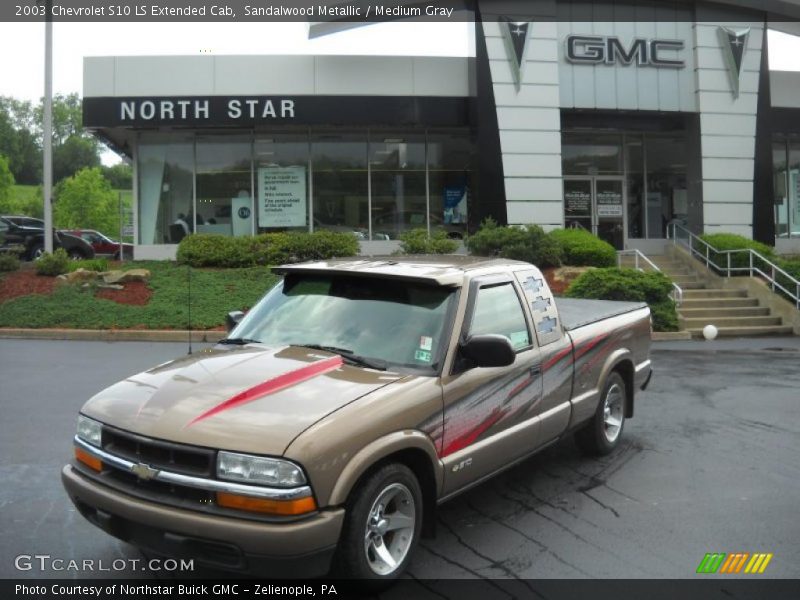 Sandalwood Metallic / Medium Gray 2003 Chevrolet S10 LS Extended Cab