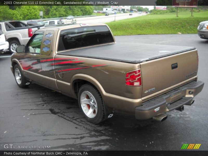 Sandalwood Metallic / Medium Gray 2003 Chevrolet S10 LS Extended Cab