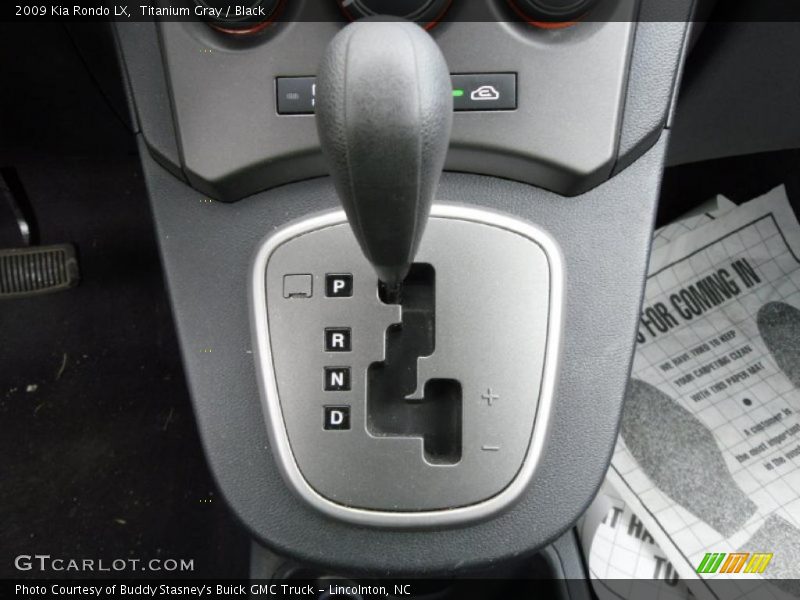 Titanium Gray / Black 2009 Kia Rondo LX