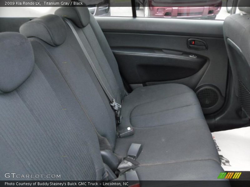 Titanium Gray / Black 2009 Kia Rondo LX