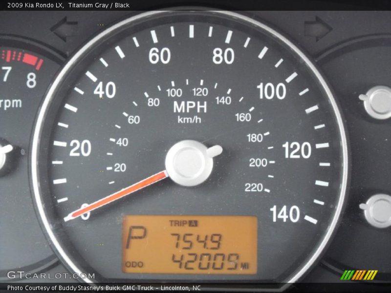 Titanium Gray / Black 2009 Kia Rondo LX