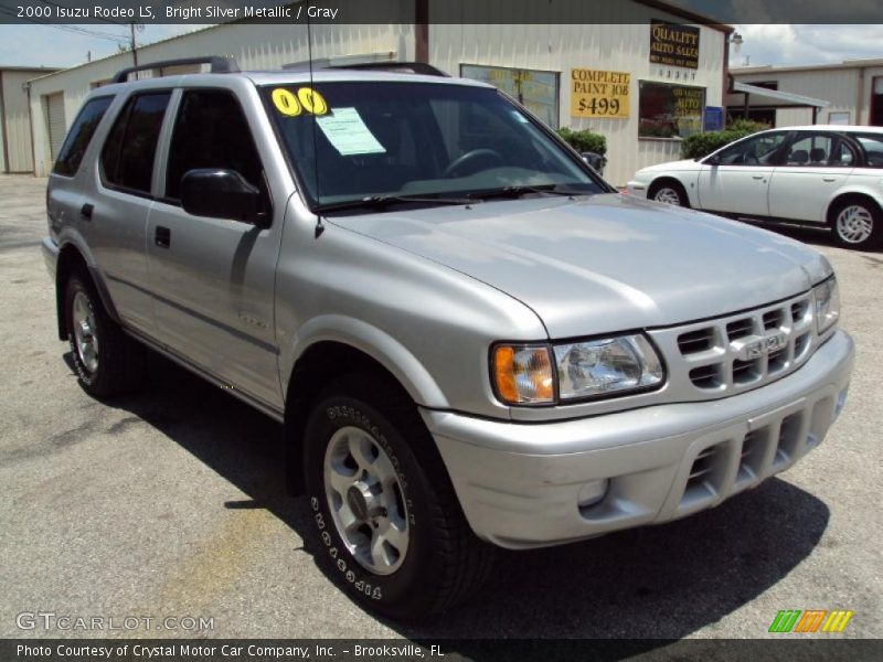 Bright Silver Metallic / Gray 2000 Isuzu Rodeo LS