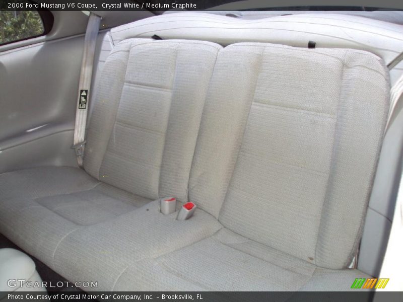 Crystal White / Medium Graphite 2000 Ford Mustang V6 Coupe
