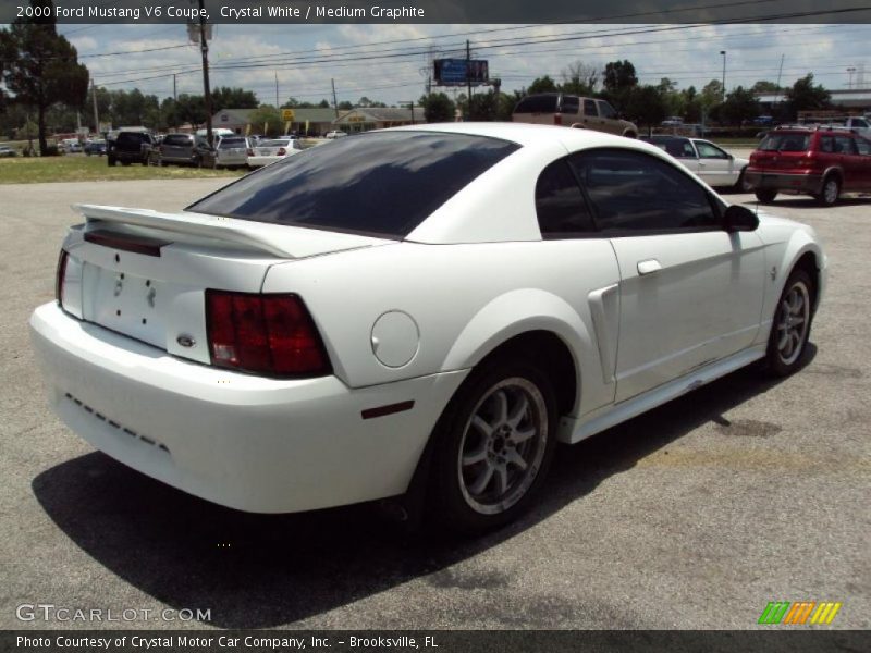 Crystal White / Medium Graphite 2000 Ford Mustang V6 Coupe
