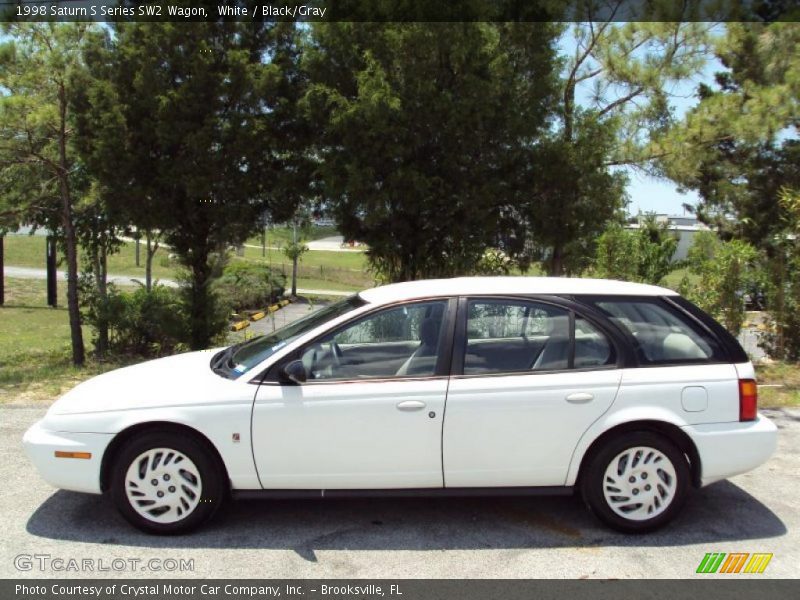 White / Black/Gray 1998 Saturn S Series SW2 Wagon
