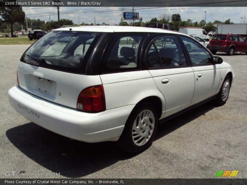 White / Black/Gray 1998 Saturn S Series SW2 Wagon