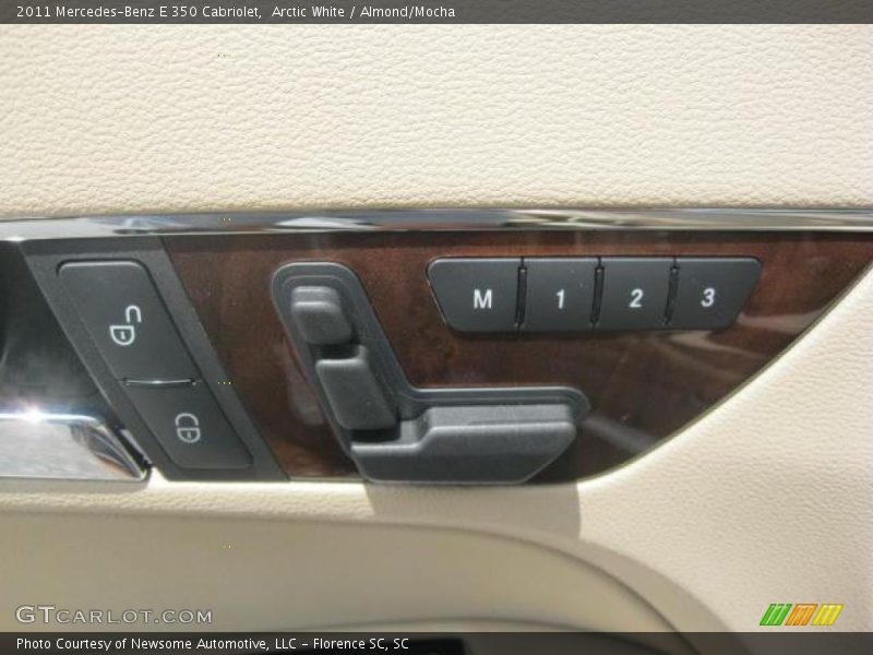 Arctic White / Almond/Mocha 2011 Mercedes-Benz E 350 Cabriolet