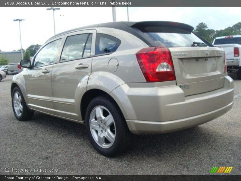Light Sandstone Metallic / Pastel Pebble Beige 2009 Dodge Caliber SXT