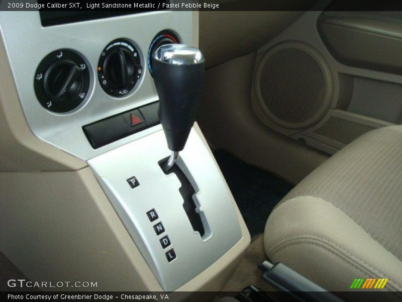 Light Sandstone Metallic / Pastel Pebble Beige 2009 Dodge Caliber SXT