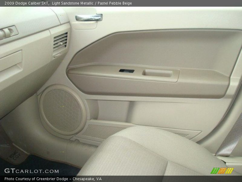 Light Sandstone Metallic / Pastel Pebble Beige 2009 Dodge Caliber SXT