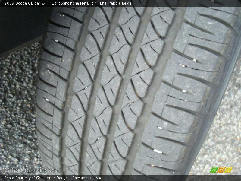 Light Sandstone Metallic / Pastel Pebble Beige 2009 Dodge Caliber SXT