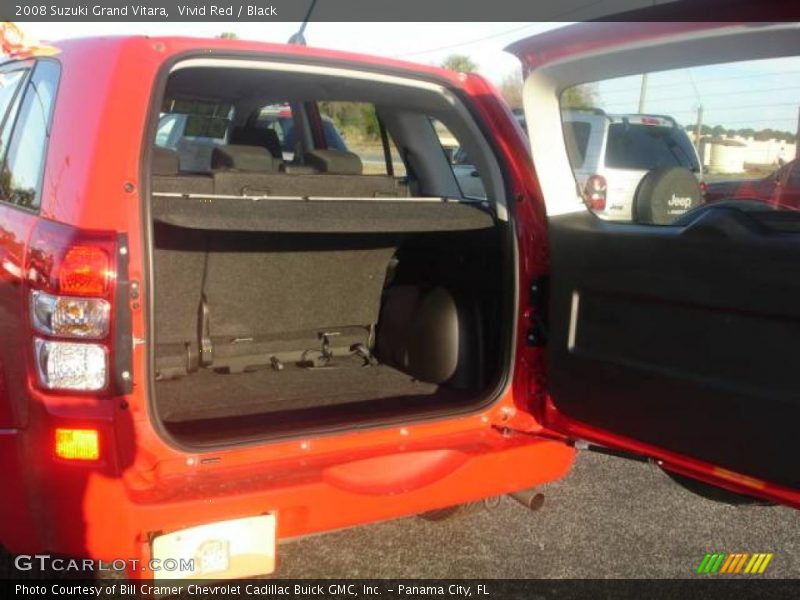 Vivid Red / Black 2008 Suzuki Grand Vitara