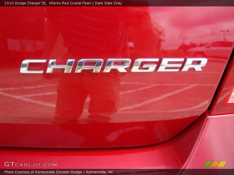 Inferno Red Crystal Pearl / Dark Slate Gray 2010 Dodge Charger SE