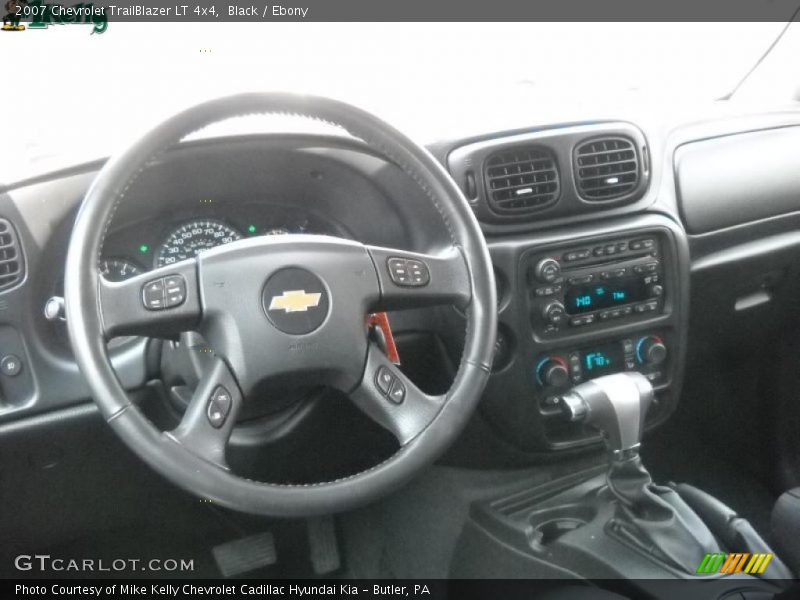 Black / Ebony 2007 Chevrolet TrailBlazer LT 4x4