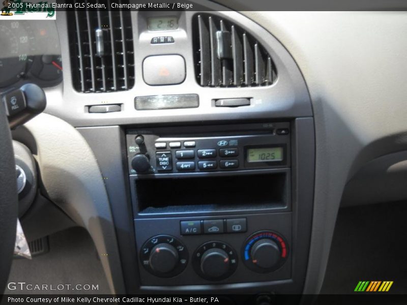 Champagne Metallic / Beige 2005 Hyundai Elantra GLS Sedan