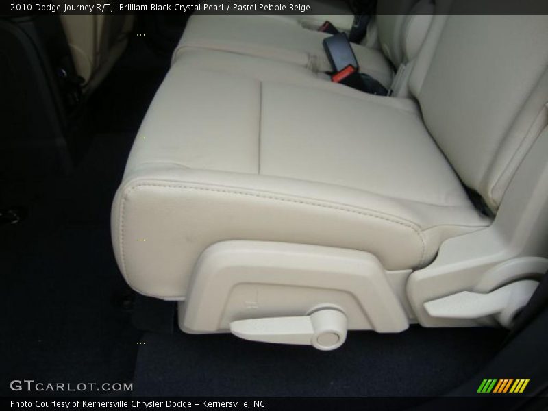 Brilliant Black Crystal Pearl / Pastel Pebble Beige 2010 Dodge Journey R/T
