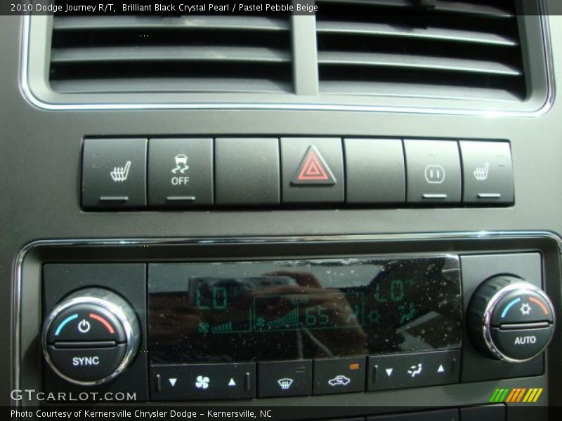 Brilliant Black Crystal Pearl / Pastel Pebble Beige 2010 Dodge Journey R/T