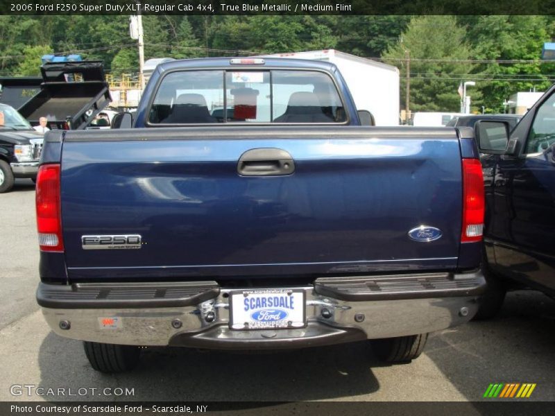 True Blue Metallic / Medium Flint 2006 Ford F250 Super Duty XLT Regular Cab 4x4
