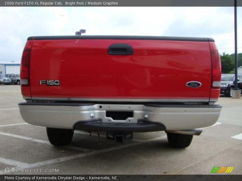 Bright Red / Medium Graphite 2000 Ford F150 XL Regular Cab