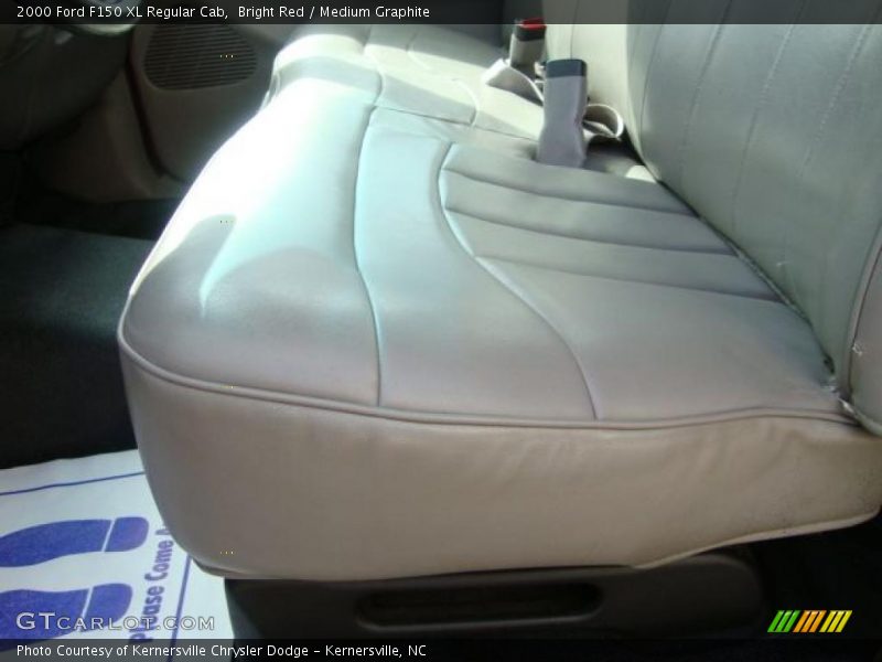 Bright Red / Medium Graphite 2000 Ford F150 XL Regular Cab