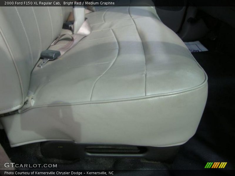 Bright Red / Medium Graphite 2000 Ford F150 XL Regular Cab
