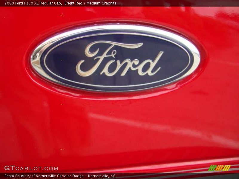 Bright Red / Medium Graphite 2000 Ford F150 XL Regular Cab