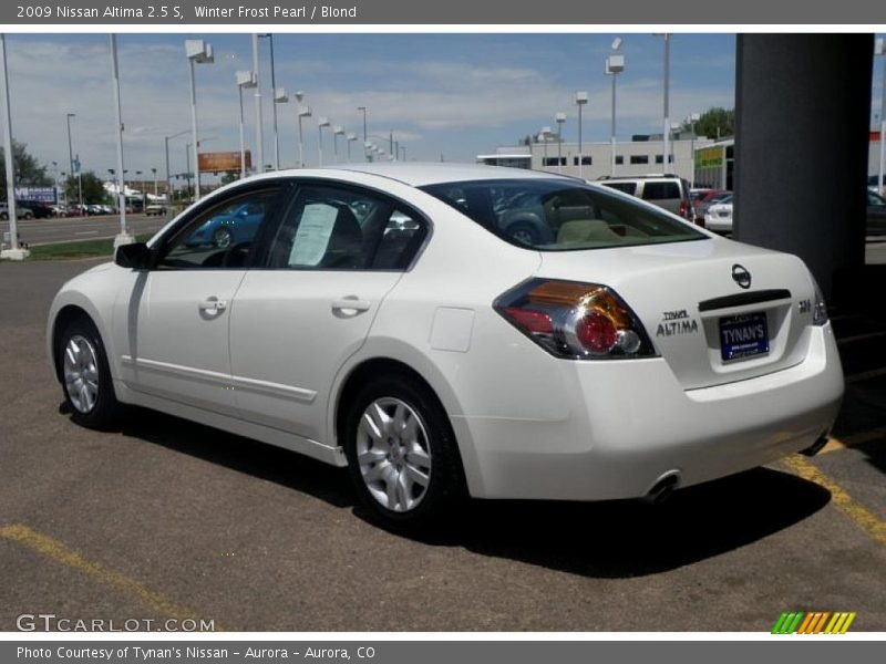 Winter Frost Pearl / Blond 2009 Nissan Altima 2.5 S