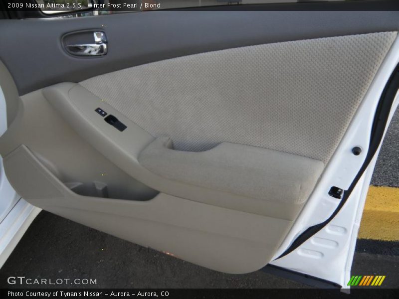 Winter Frost Pearl / Blond 2009 Nissan Altima 2.5 S