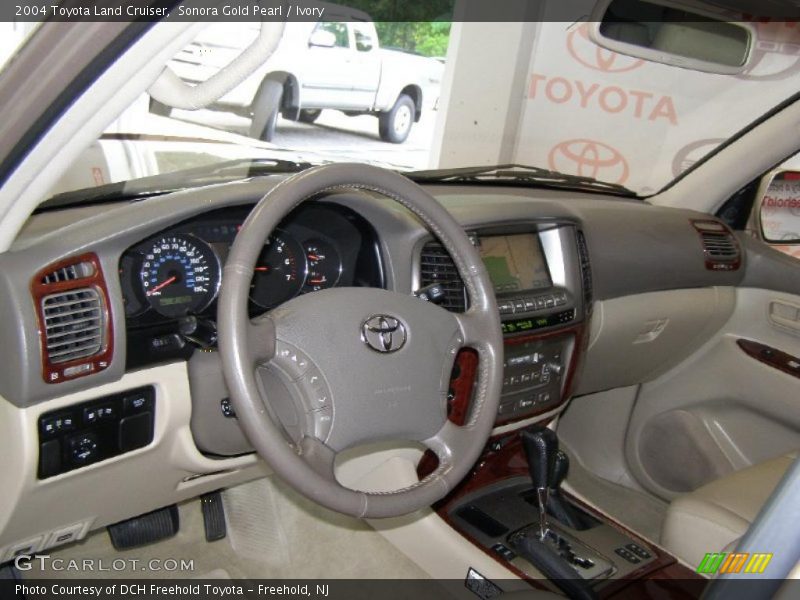 Sonora Gold Pearl / Ivory 2004 Toyota Land Cruiser