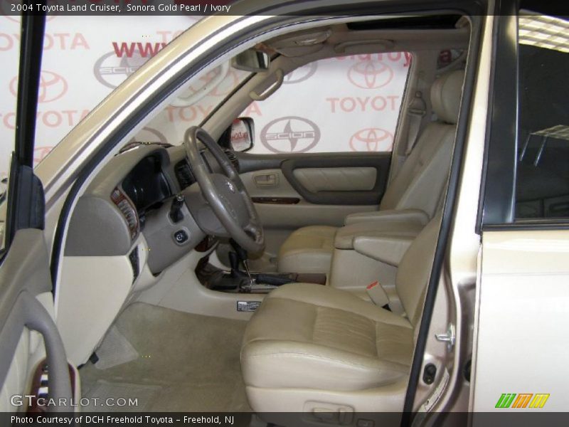 Sonora Gold Pearl / Ivory 2004 Toyota Land Cruiser