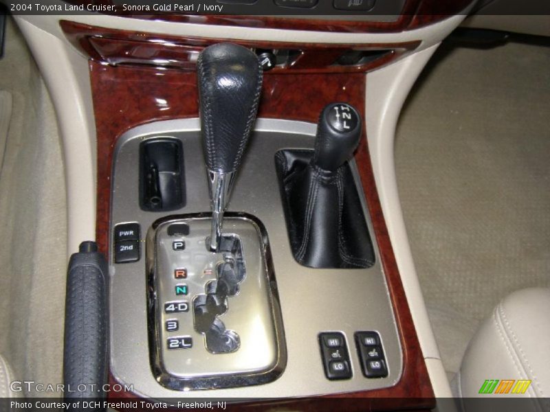 Sonora Gold Pearl / Ivory 2004 Toyota Land Cruiser