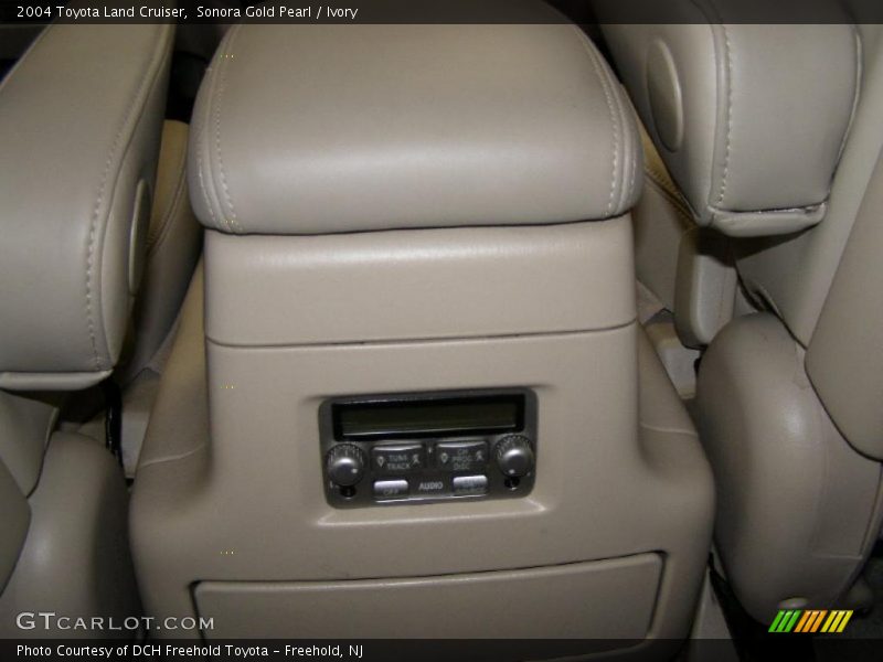 Sonora Gold Pearl / Ivory 2004 Toyota Land Cruiser