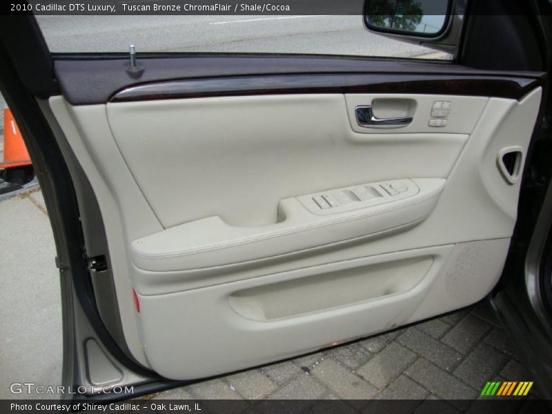 Tuscan Bronze ChromaFlair / Shale/Cocoa 2010 Cadillac DTS Luxury
