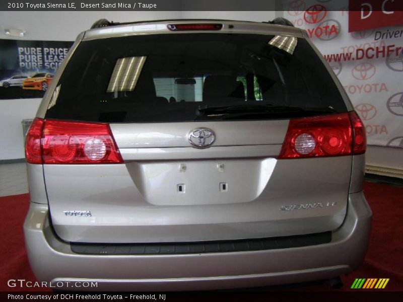 Desert Sand Mica / Taupe 2010 Toyota Sienna LE