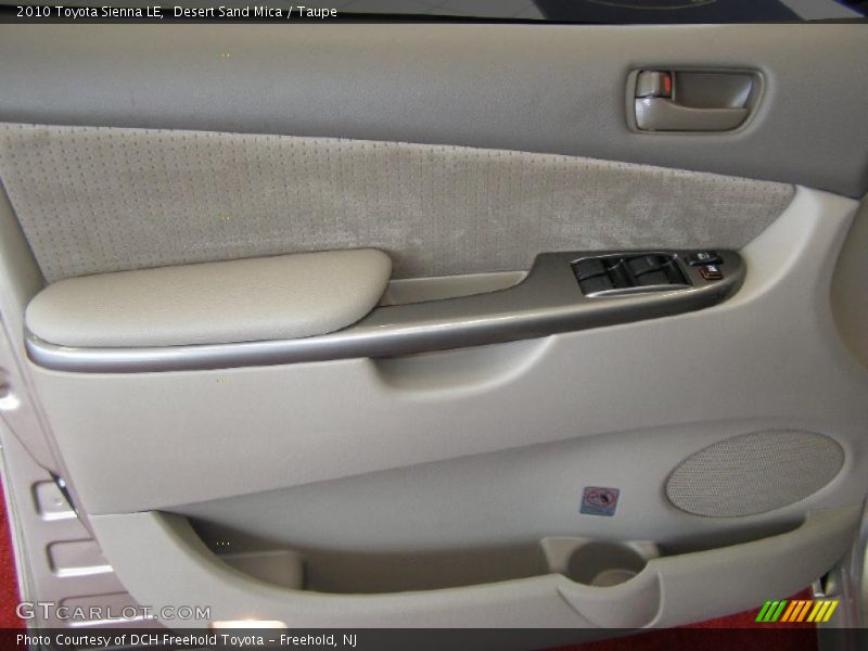 Desert Sand Mica / Taupe 2010 Toyota Sienna LE