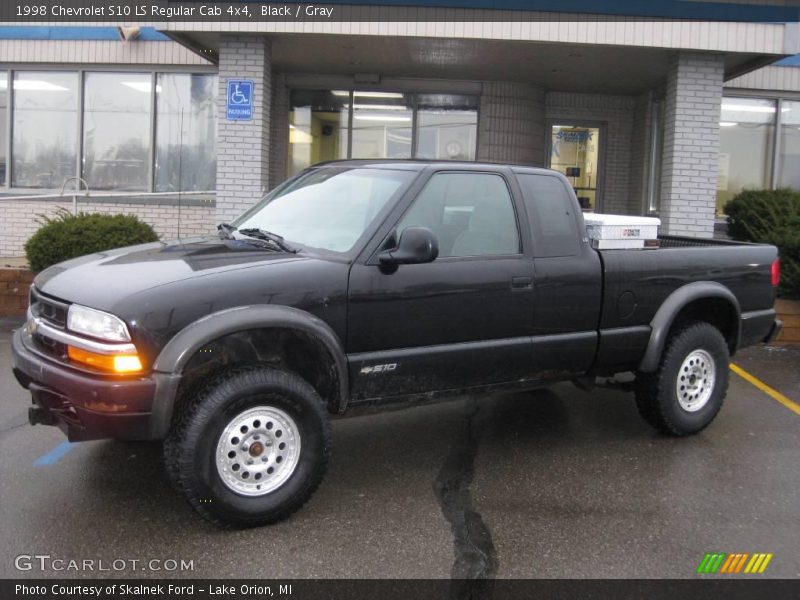 Black / Gray 1998 Chevrolet S10 LS Regular Cab 4x4